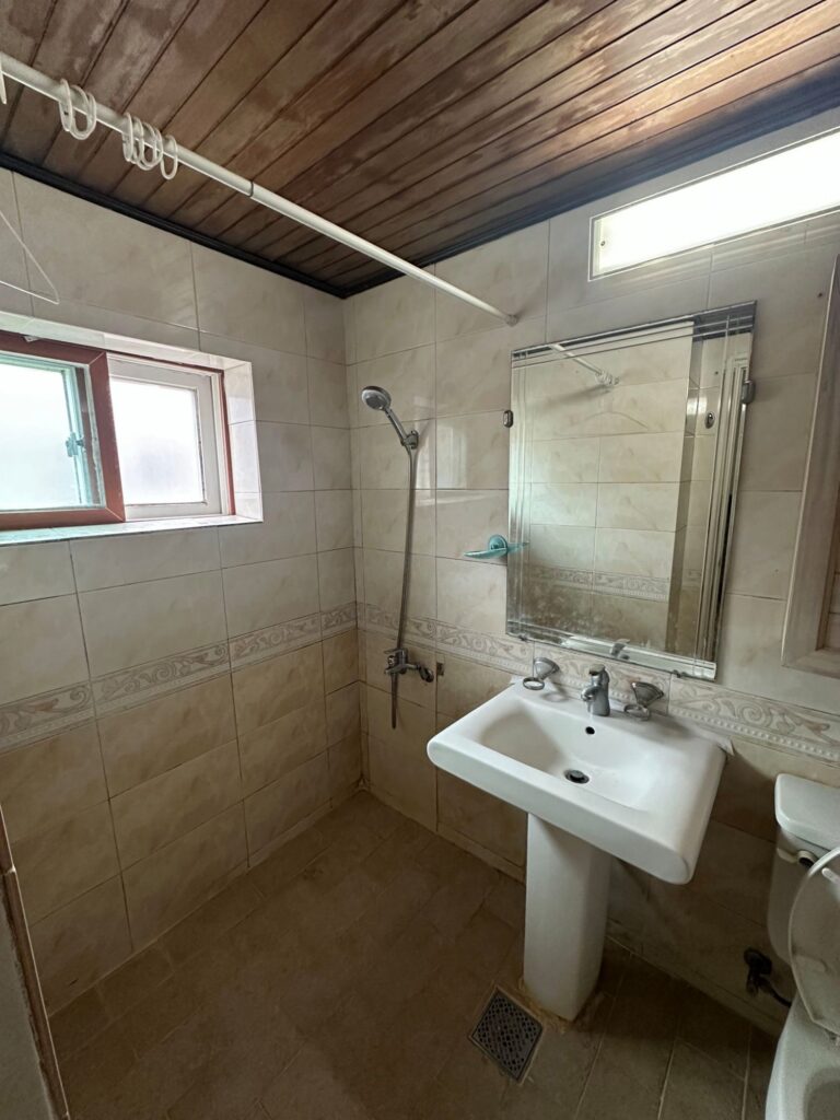 과천 중앙동 단독주택 욕실 리빙보드 시공 2 과천 중앙동 단독주택 욕실 리빙보드 시공 1